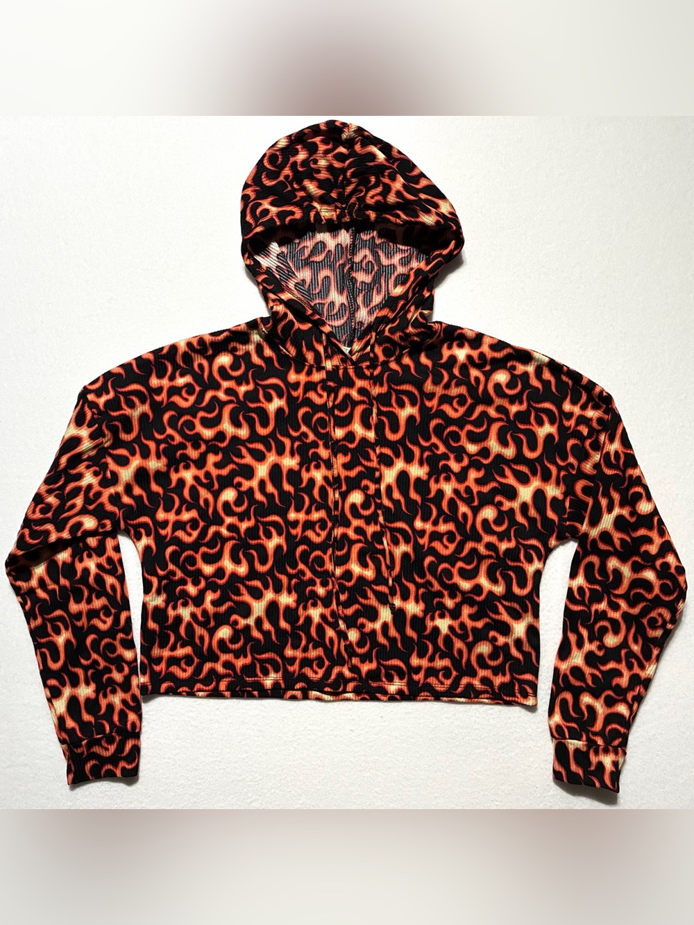 Yummy Brand Yummy Soft Ribbed Long Sleeve Flames Cropped Hoodie Women Size Large